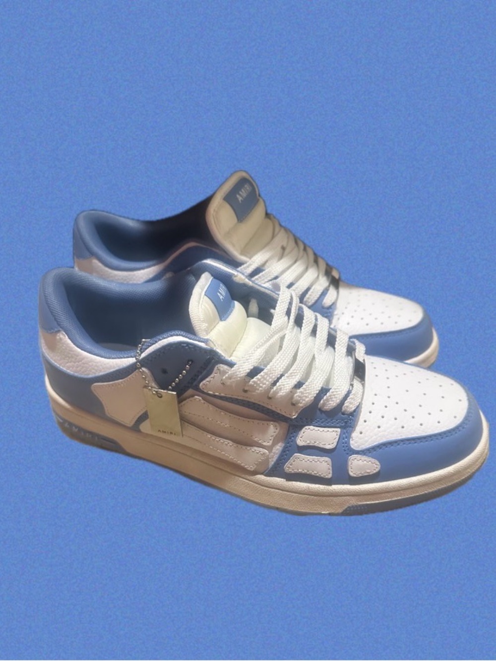 Men’s Low-Top Sneakers Size 10